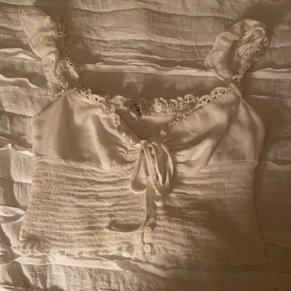 White princess Polly Top 🤍🤍